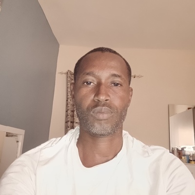 <span class="user_name">Mame goumba  Gueye </span><img data-bs-toggle="tooltip" title="Vérifié" src="https://coalitionjubjubaljubanti.com/application/modules/User/externals/images/verify-icon.png" alt="" class="verified_icon" width="14px">