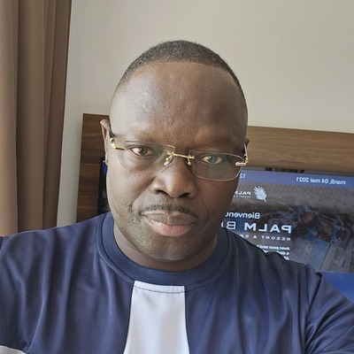 <span class="user_name">Babacar Pascal  Dione</span><img data-bs-toggle="tooltip" title="Vérifié" src="https://coalitionjubjubaljubanti.com/application/modules/User/externals/images/verify-icon.png" alt="" class="verified_icon" width="14px">