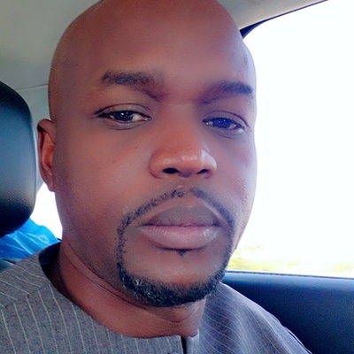 <span class="user_name">Elhadji Oumar  Diop</span><img data-bs-toggle="tooltip" title="Vérifié" src="https://coalitionjubjubaljubanti.com/application/modules/User/externals/images/verify-icon.png" alt="" class="verified_icon" width="14px">