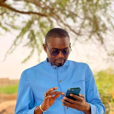 <span class="user_name">Assane  Sylla </span><img data-bs-toggle="tooltip" title="Vérifié" src="https://coalitionjubjubaljubanti.com/application/modules/User/externals/images/verify-icon.png" alt="" class="verified_icon" width="14px">