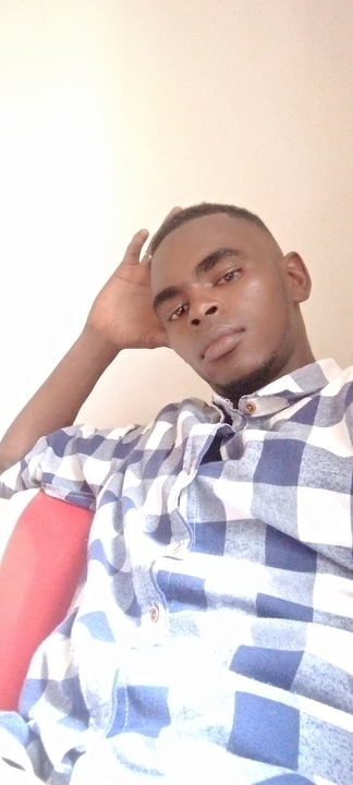 <span class="user_name">Sadio DIAO </span><img data-bs-toggle="tooltip" title="Vérifié" src="https://coalitionjubjubaljubanti.com/application/modules/User/externals/images/verify-icon.png" alt="" class="verified_icon" width="14px">