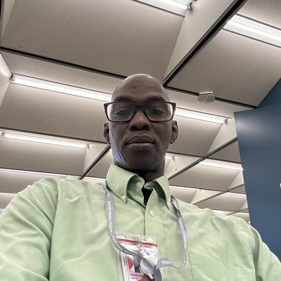 <span class="user_name">Papa yoro Gaye</span><img data-bs-toggle="tooltip" title="Vérifié" src="https://coalitionjubjubaljubanti.com/application/modules/User/externals/images/verify-icon.png" alt="" class="verified_icon" width="14px">