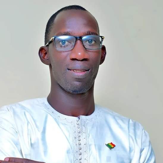 <span class="user_name">Dr Moustapha Diop</span><img data-bs-toggle="tooltip" title="Vérifié" src="https://coalitionjubjubaljubanti.com/application/modules/User/externals/images/verify-icon.png" alt="" class="verified_icon" width="14px">