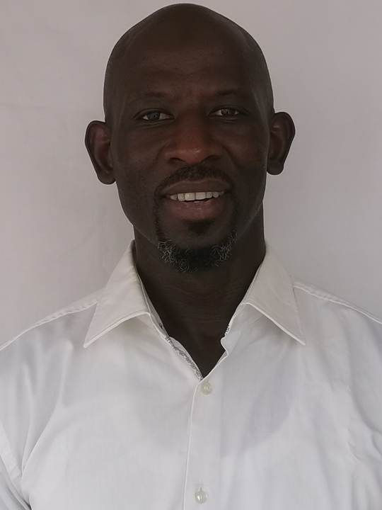 <span class="user_name">Fall Elhadji Mansour </span><img data-bs-toggle="tooltip" title="Vérifié" src="https://coalitionjubjubaljubanti.com/application/modules/User/externals/images/verify-icon.png" alt="" class="verified_icon" width="14px">
