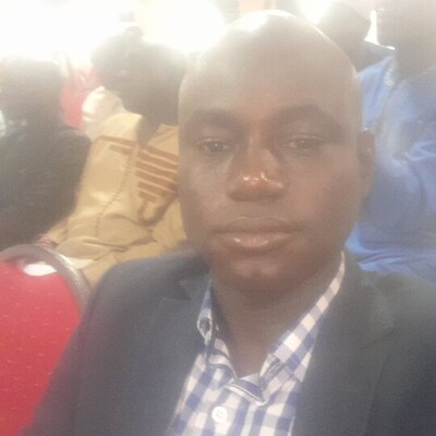<span class="user_name">Daouda Diaw</span><img data-bs-toggle="tooltip" title="Vérifié" src="https://coalitionjubjubaljubanti.com/application/modules/User/externals/images/verify-icon.png" alt="" class="verified_icon" width="14px">