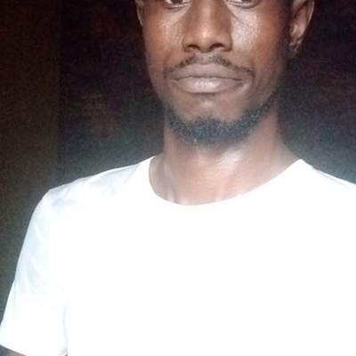 <span class="user_name">Seyni Cissé </span><img data-bs-toggle="tooltip" title="Vérifié" src="https://coalitionjubjubaljubanti.com/application/modules/User/externals/images/verify-icon.png" alt="" class="verified_icon" width="14px">