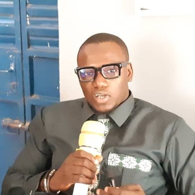 <span class="user_name">Babacar Faye</span><img data-bs-toggle="tooltip" title="Vérifié" src="https://coalitionjubjubaljubanti.com/application/modules/User/externals/images/verify-icon.png" alt="" class="verified_icon" width="14px">